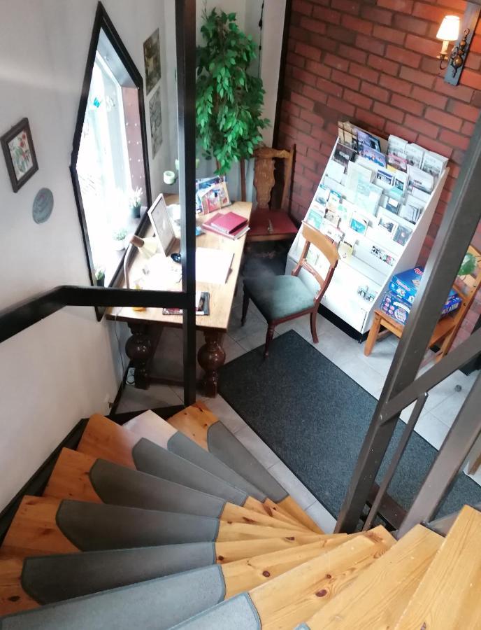 Cronin'S Guesthouse Bed & Breakfast 黑诺拉 外观 照片