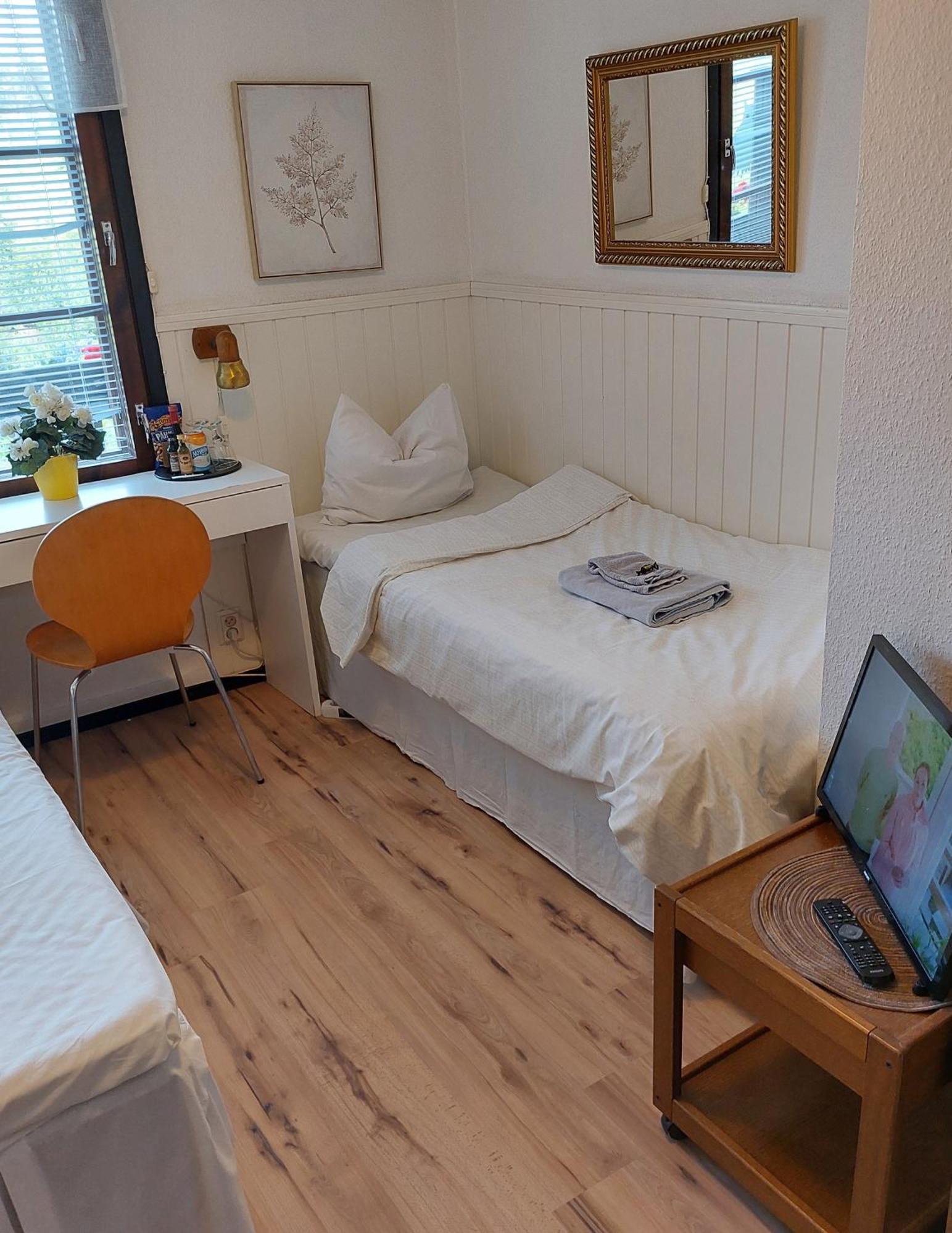 Cronin'S Guesthouse Bed & Breakfast 黑诺拉 外观 照片