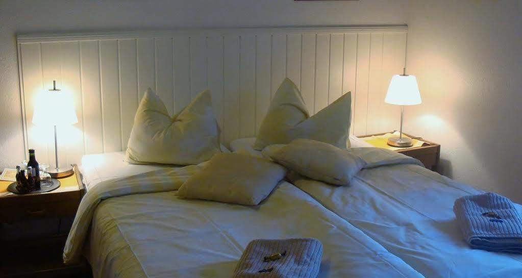Cronin'S Guesthouse Bed & Breakfast 黑诺拉 外观 照片